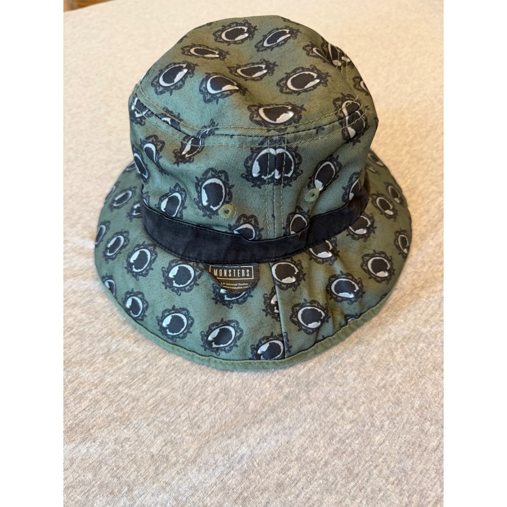 Universal Studios Monsters Bride of Frankenstein Reversible Bucket Hat Green